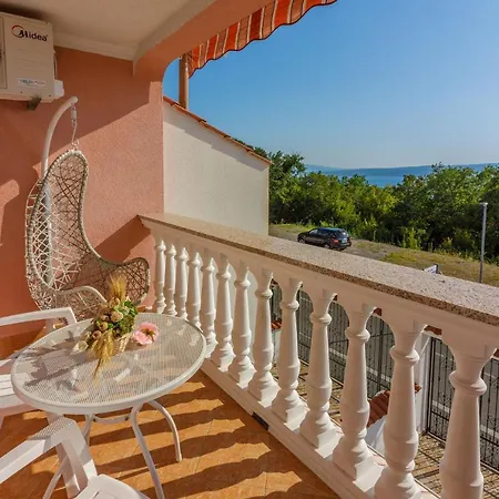 House Haus Rosa * Dramalj