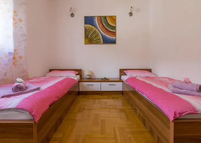 Holiday home House Haus Rosa